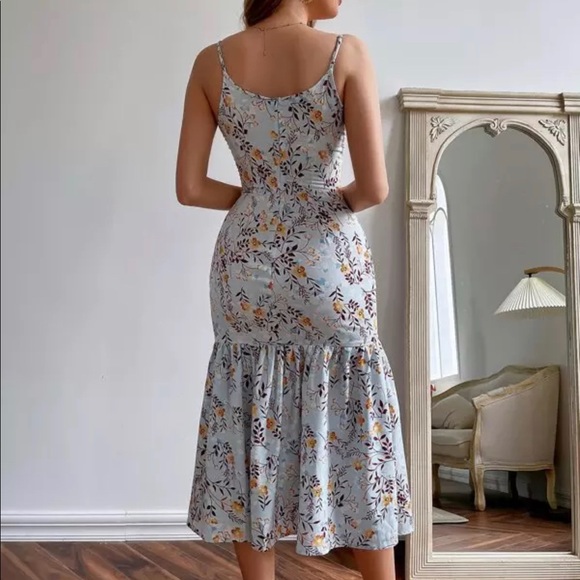 Cathsnna Floral Summer Spaghetti Strap Maxi Dress Size Medium - Picture 3 of 9